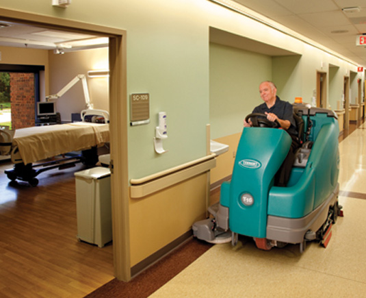 坦能公司会协助对客户进行有关机器的培训